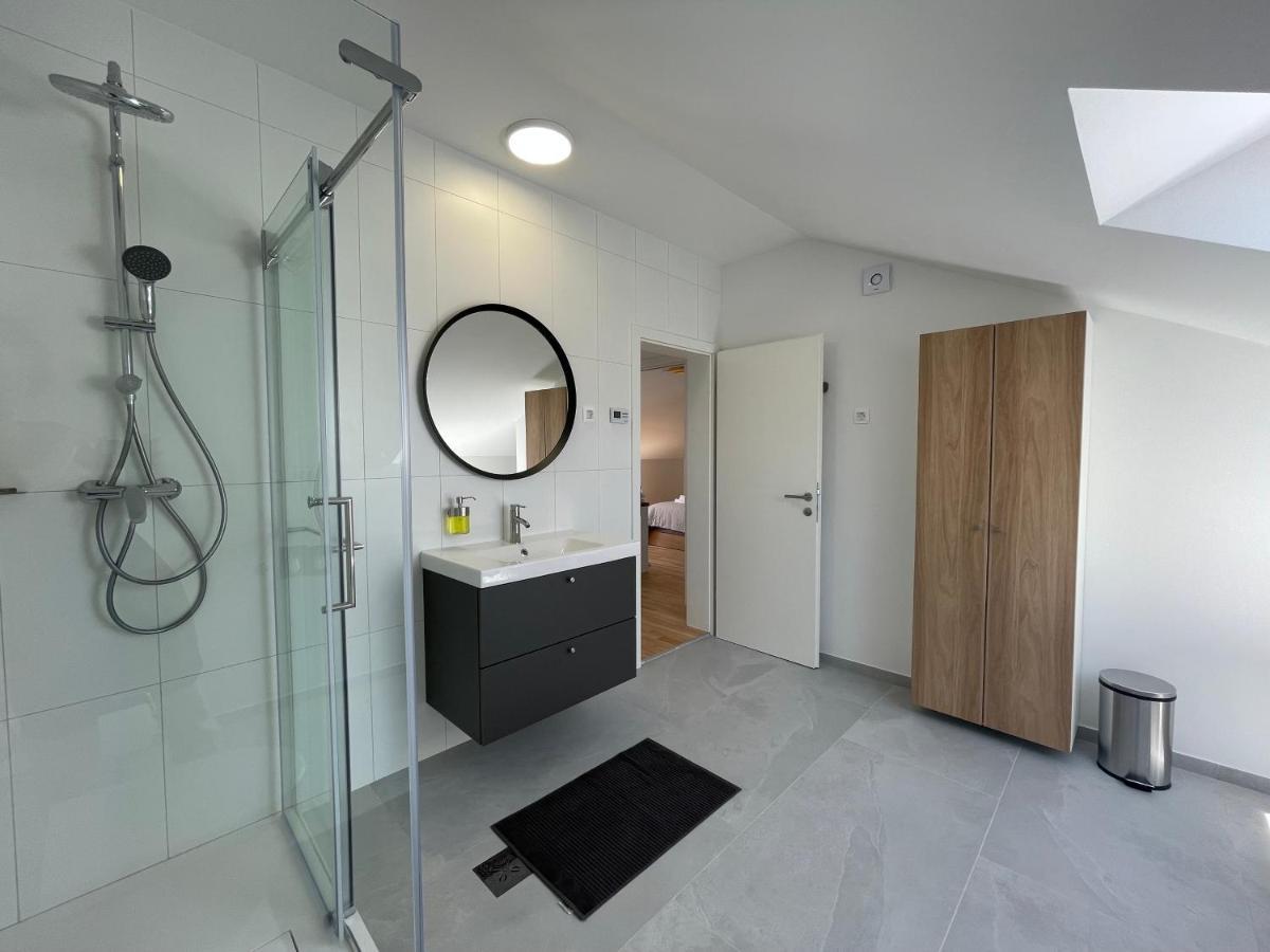 רדובליצ'ה Apartment Anmari מראה חיצוני תמונה